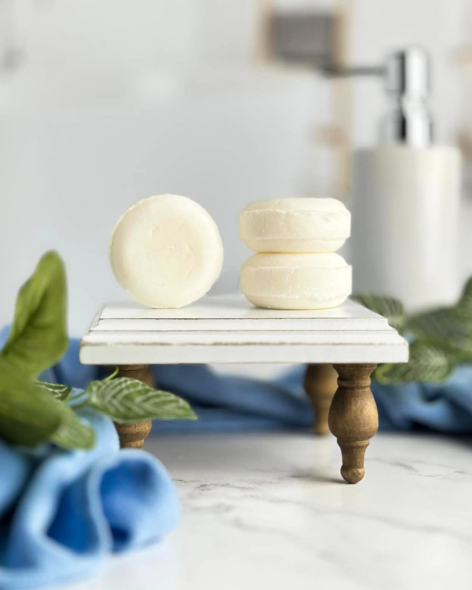 White Musk & Amber Shampoo Bar